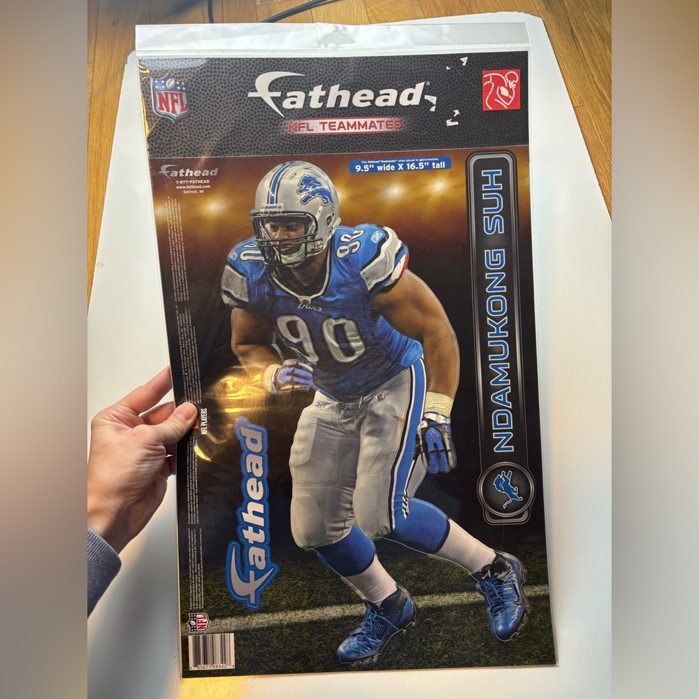 Ndamukong Suh Fathead Teammates Detroit Lions NFL Wallโ Graphic 9.5" x 16.5"